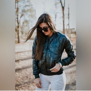 Cotopaxi Kusa Bomber Jacket in Black, size small